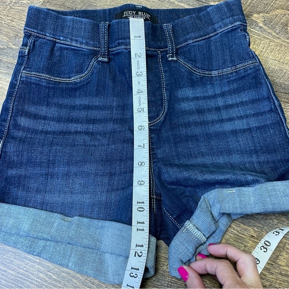 Judy Blue Pull On Jean Shorts High Rise Cuffed Denim Dark Wash Womens Small - Picture 4 of 9